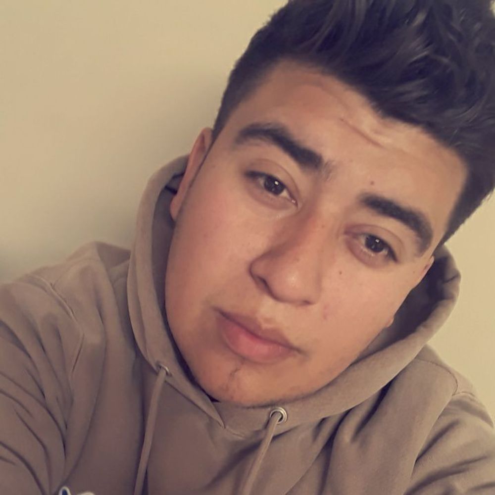 Meet your Posher, Antonio